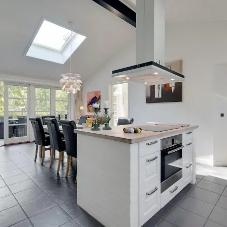 Amon - 670m From The Sea In Lolland- Falster And Mon By Interhome *