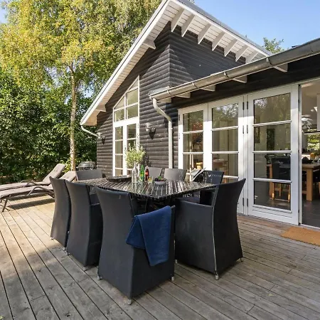 Amon - 670m From The Sea In Lolland- Falster And Mon By Interhome Holiday home Gedser